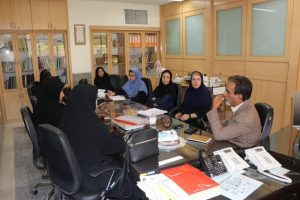 مدیرکل بهزیستی استان کرمان در دیدار با فرزندان شبه خانواده هدایت شده به زندگی مستقل بیان کرد